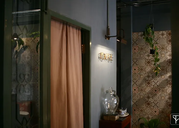 T-Boutique Hostel - Hua Lamphong Hostel *