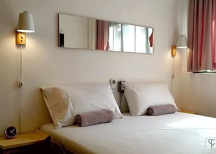 T-Boutique Hostel - Hua Lamphong Hostel *